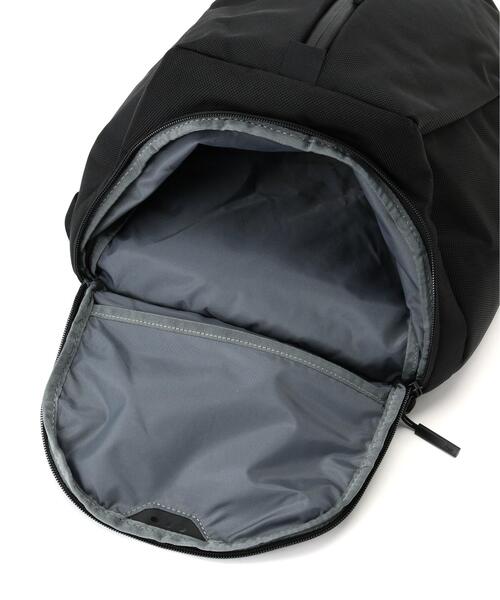 Aer(エアー)の「Aer(エアー)Fit Pack 3 Black AER-11012 正規商品(バックパック/リュック・メンズ・ブラック・F)」の13枚目の写真