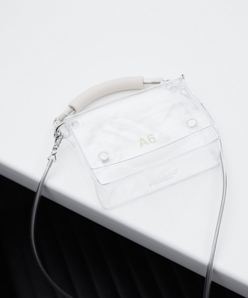 NaNa-NaNa（ナナナナ）の「nana-nana/ナナナナ A6 ショルダーバッグ（ショルダーバッグ・メンズ・ブラック×ブルー/クリア・FREE）」の2枚目の写真