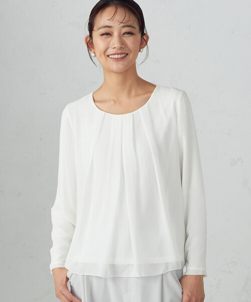 COMME CA ISM(コムサイズム)の「チャーム付きブラウス(シャツ/ブラウス・レディース・ホワイト/ブラック・SMALL/MEDIUM/LARGE)」の4枚目の写真