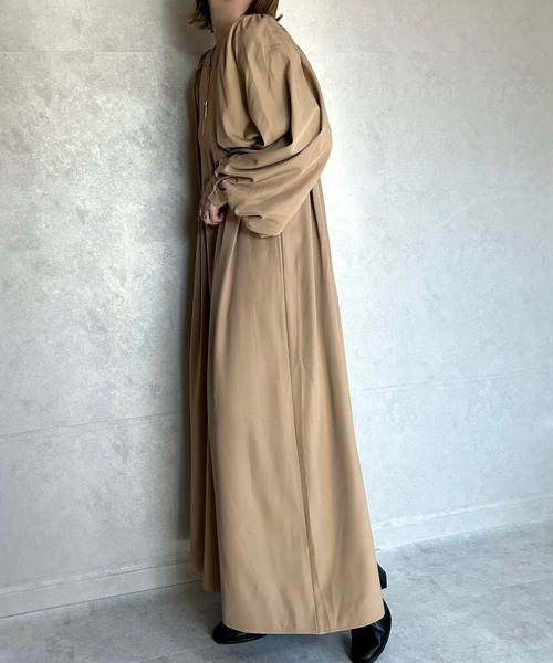 ECRIRE（エクリール）の「【miho.a.nicoコラボ】パフスリーブワンピース（ワンピース・レディース・モカ/ブラック/ベージュ・M/L）」の10枚目の写真