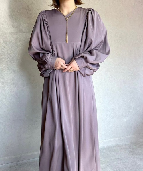 ECRIRE（エクリール）の「【miho.a.nicoコラボ】パフスリーブワンピース（ワンピース・レディース・モカ/ブラック/ベージュ・M/L）」の14枚目の写真