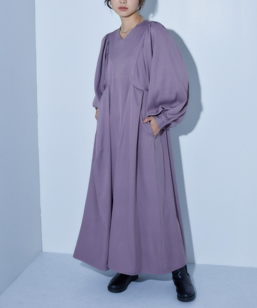 ECRIRE（エクリール）の「【miho.a.nicoコラボ】パフスリーブワンピース（ワンピース・レディース・モカ/ブラック/ベージュ・M/L）」の22枚目の写真