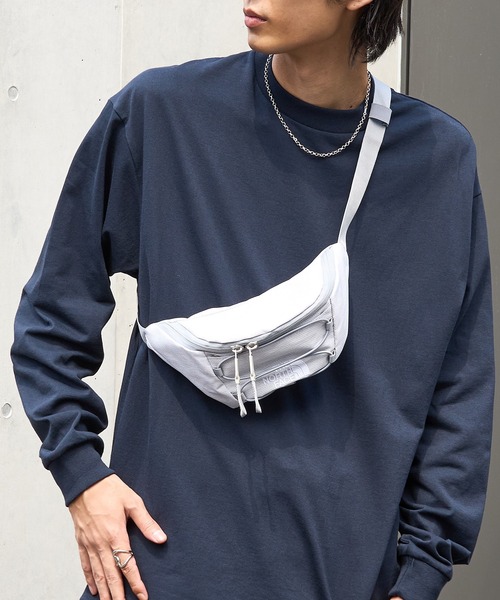 THE NORTH FACE（ザノースフェイス）の「【THE NORTH FACE】JESTER LUMBAR コンパクトボディバッグ ウエストポーチ（ボディバッグ/ウエストポーチ・メンズ・ブラック/グレー・FREE）」の2枚目の写真