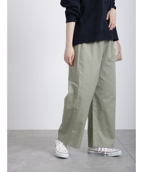 Samansa Mos2 blue（サマンサモスモスブルー）の「チノイージーパンツ（チノパンツ・レディース・カーキ/キナリ/チャコール・ﾌﾘ-）」の3枚目の写真