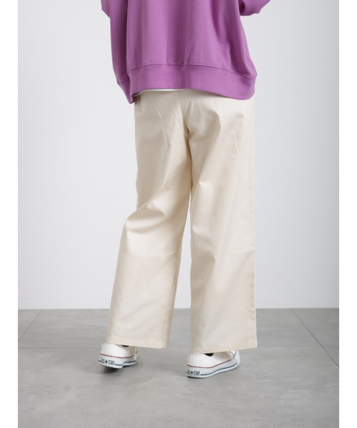 Samansa Mos2 blue（サマンサモスモスブルー）の「チノイージーパンツ（チノパンツ・レディース・カーキ/キナリ/チャコール・ﾌﾘ-）」の18枚目の写真