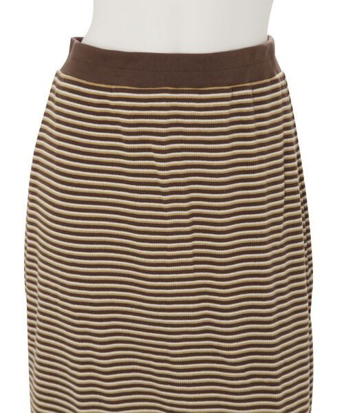 Ungrid(アングリッド)の「【WEB限定】テレコカットストレートスカート(スカート・レディース・オレンジ/ブラック/ブラウン・FREE)」の22枚目の写真