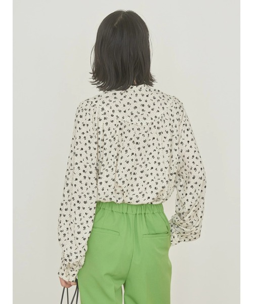 AMERICAN HOLIC（アメリカンホリック）の「サラッとラグランプリントブラウス（シャツ/ブラウス・レディース・ブルー系その他7/ブルー系その他/その他14/アイボリー/ブラック系その他・L/M）」の11枚目の写真