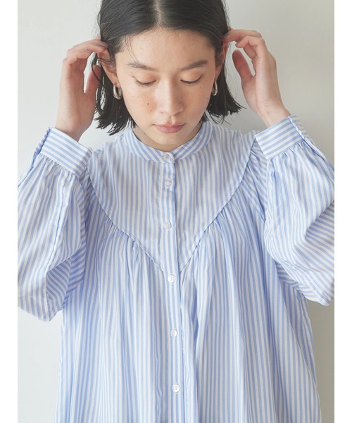 AMERICAN HOLIC（アメリカンホリック）の「サラッとラグランプリントブラウス（シャツ/ブラウス・レディース・ブルー系その他7/ブルー系その他/その他14/アイボリー/ブラック系その他・L/M）」の16枚目の写真