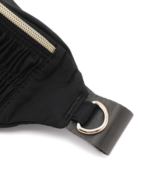 ROPE' PICNIC(ロペピクニック)の「ポリエステルシャーリングボディバッグ(ボディバッグ/ウエストポーチ・レディース・ブラック/ブルー・FREE)」の7枚目の写真