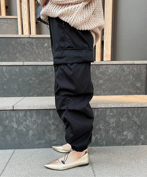 SETUP7(セットアップセブン)の「【SETUP7】ルーズシルエットミリタリーカーゴパンツ KNF(カーゴパンツ・レディース・カーキ/ブラック・S/M)」の22枚目の写真