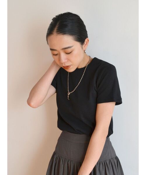 Ungrid（アングリッド）の「カラーフィットTee（Tシャツ/カットソー・レディース・ピンク/イエロー/オフホワイト/レッド/ブラック・FREE）」の10枚目の写真