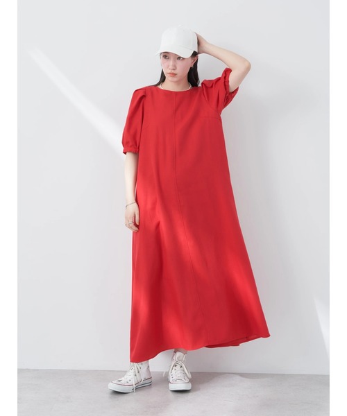 earth music&ecology(アースミュージックアンドエコロジー)の「リサイクルポリエステルブレンドAラインワンピース(ワンピース・レディース・ブルー/ブラック/レッド/グリーン・FREE)」の7枚目の写真