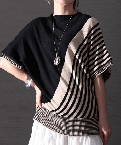 Sawa a la mode(サワアラモード)の「日本製変形ボーダー半袖ニット(ニット/セーター・レディース・レッド/ベージュ/ブルー/オフホワイト・FREE)」の3枚目の写真