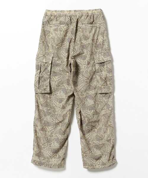 BEAMS（ビームス）の「BEAMS / イージー カーゴパンツ（カーゴパンツ・メンズ・オリーブ/ベージュ・L/M/XL/S）」の4枚目の写真