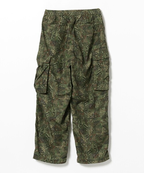 BEAMS（ビームス）の「BEAMS / イージー カーゴパンツ（カーゴパンツ・メンズ・オリーブ/ベージュ・L/M/XL/S）」の12枚目の写真