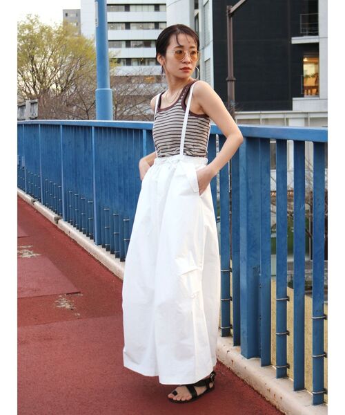 Ungrid（アングリッド）の「【WEB限定】ナイロン混ジャンスカ（スカート・レディース・ブラック/オフホワイト/カーキ・FREE）」の17枚目の写真