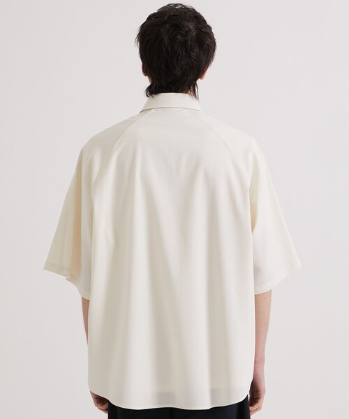 UNITED TOKYO(ユナイテッドトウキョウ)の「60/2 SUPIMA COTTON OVER S/S SHIRT(シャツ/ブラウス・メンズ・オフホワイト/ネイビー/ダークグレー/ライトブルーグレー・2/1)」の20枚目の写真