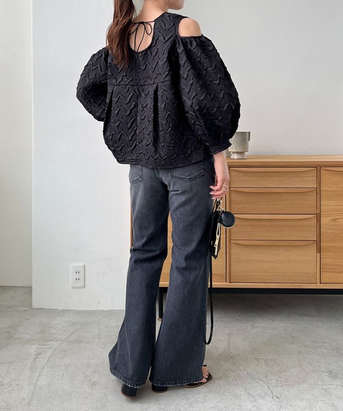 CAPRICIEUX LE'MAGE（カプリシューレマージュ）の「セミフレアデニム（デニムパンツ・レディース・ブルー/ブラック・36/38）」の13枚目の写真