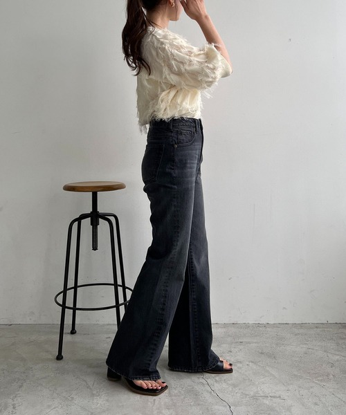 CAPRICIEUX LE'MAGE（カプリシューレマージュ）の「セミフレアデニム（デニムパンツ・レディース・ブルー/ブラック・36/38）」の9枚目の写真