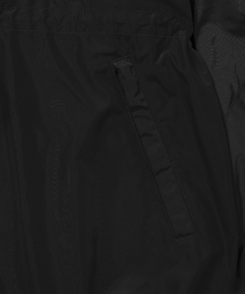 HOLIDAY(ホリデイ)の「WIND JACKET (LIGHT) ウィンドジャケット (ライト)(ナイロンジャケット・レディース・ブラック/レッド/ベージュ・ONE SIZE)」の10枚目の写真