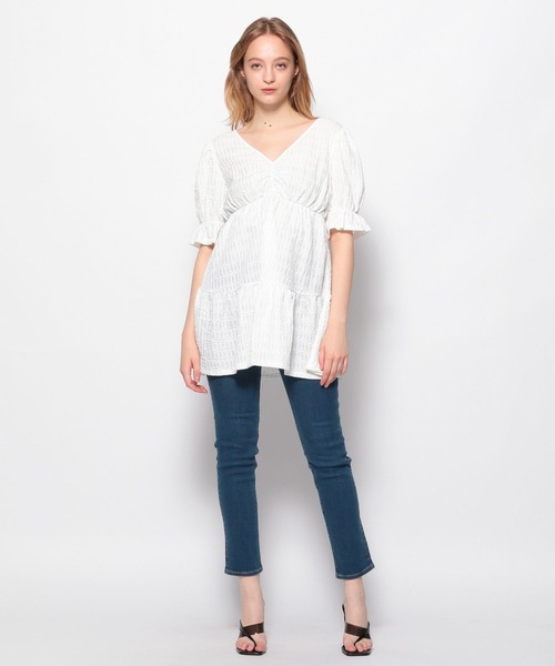 FOREVER 21（フォーエバー トゥエンティーワン）の「深Vネックチュニックミニワンピース（チュニック・レディース・ホワイト/ブラック・SMALL/MEDIUM）」の8枚目の写真