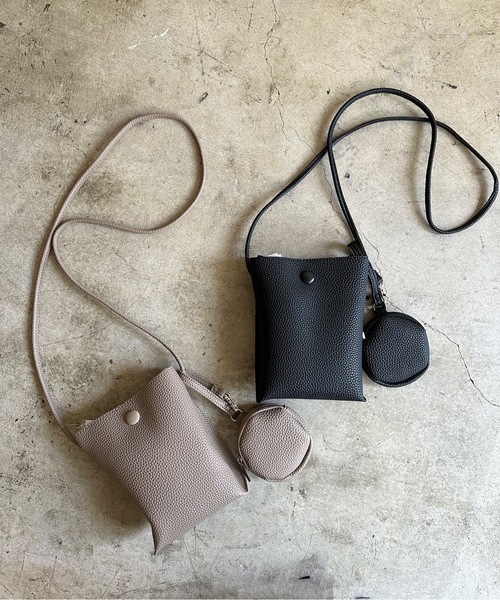 COMMON WARE（コモンウェアー）の「EM:AT CREATION ポーチ付きミニショルダー　軽量（ショルダーバッグ・レディース・ブラック/グレイッシュベージュ/アイボリー/ブルー/ピンク・FREE）」の13枚目の写真