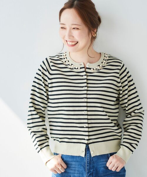 le.coeur blanc（ルクールブラン）の「パール刺繍ニットカーディガン（カーディガン/ボレロ・レディース・ブラック/マスタード/グレイッシュベージュ/ベージュ系その他3・38）」の8枚目の写真