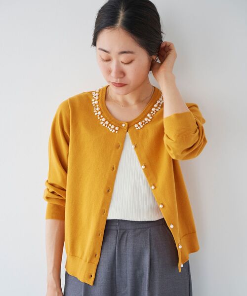 le.coeur blanc（ルクールブラン）の「パール刺繍ニットカーディガン（カーディガン/ボレロ・レディース・ブラック/マスタード/グレイッシュベージュ/ベージュ系その他3・38）」の15枚目の写真