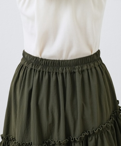 COLONY 2139（コロニートゥーワンスリーナイン）の「ナイロンアシンメトリーティアードスカート（スカート・レディース・カーキ/ブラック/ホワイト・FREE）」の9枚目の写真