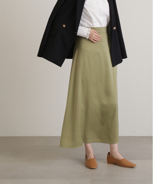 N.（N. Natural Beauty Basic）（エヌエヌナチュラルビューティーベーシック）の「【S Size Line】◆マットサテンＡラインロングスカート（スカート・レディース・ライトグリーン/ブラック/クリーム・SMALL/MEDIUM）」の17枚目の写真