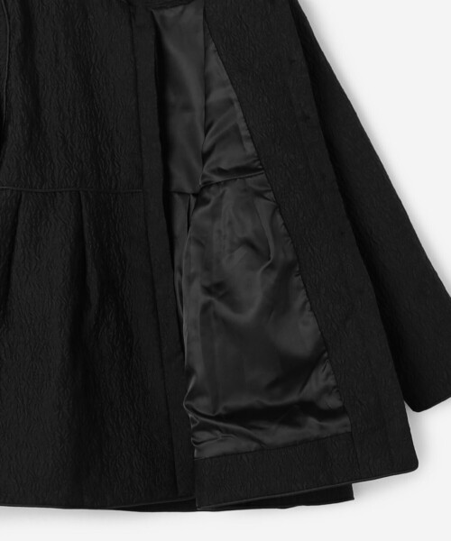 Bshop（ビショップ）の「eunoia | ジャガード ノーカラージャケット