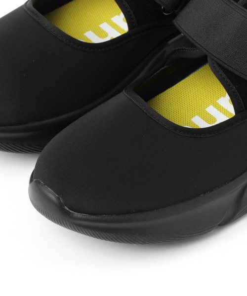 niko and...(ニコアンド)の「オリジナルベルト切り替えスニーカー(スニーカー・レディース・ブラック/キャメル・LARGE/MEDIUM/SMALL)」の7枚目の写真