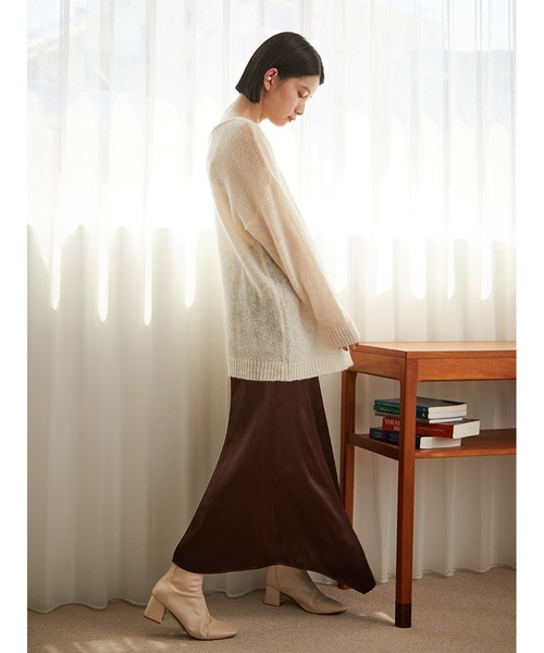 Stylevoice for xxx(スタイルヴォイスフォー)の「2WAYモヘアミックスシアーニット(ニット/セーター・レディース・オフホワイト/ライトブルー/ブラック・FREE)」の17枚目の写真
