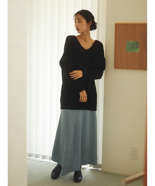 Stylevoice for xxx(スタイルヴォイスフォー)の「2WAYモヘアミックスシアーニット(ニット/セーター・レディース・オフホワイト/ライトブルー/ブラック・FREE)」の22枚目の写真