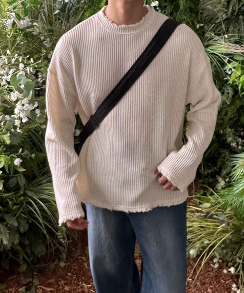 ASCLO(エジュクロ)の「ASCLO 3 TAP Destroyed Knit T Shirt(ニット/セーター・メンズ・ブラウン/レッド/グレー/ブラック/アイボリー・FREE)」の13枚目の写真