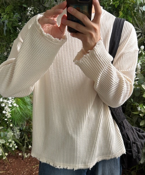 ASCLO(エジュクロ)の「ASCLO 3 TAP Destroyed Knit T Shirt(ニット/セーター・メンズ・ブラウン/レッド/グレー/ブラック/アイボリー・FREE)」の17枚目の写真