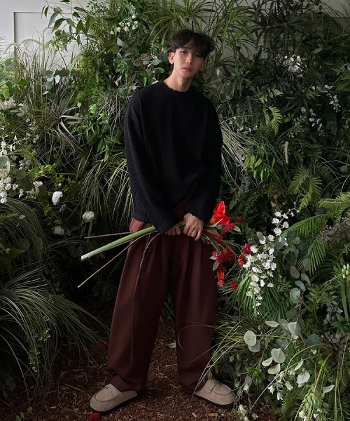 ASCLO(エジュクロ)の「ASCLO 3 TAP Destroyed Knit T Shirt(ニット/セーター・メンズ・ブラウン/レッド/グレー/ブラック/アイボリー・FREE)」の21枚目の写真