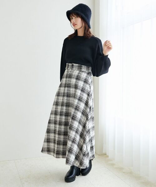 MAJESTIC LEGON(マジェスティックレゴン)の「ボリュームスリーブニット(ニット/セーター・レディース・ピンク/アイボリー/グレー/ブルー/チャコールグレー/ブラック/ダークブラウン・MEDIUM)」の3枚目の写真