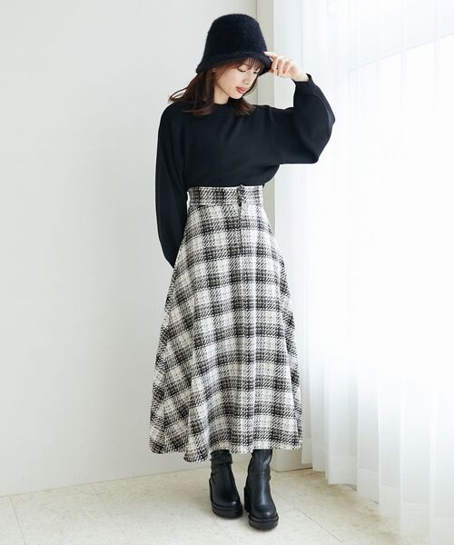 MAJESTIC LEGON(マジェスティックレゴン)の「ボリュームスリーブニット(ニット/セーター・レディース・ピンク/アイボリー/グレー/ブルー/チャコールグレー/ブラック/ダークブラウン・MEDIUM)」の8枚目の写真