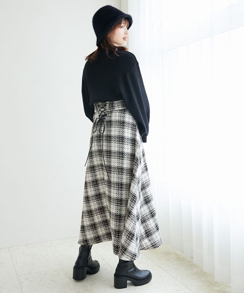 MAJESTIC LEGON(マジェスティックレゴン)の「ボリュームスリーブニット(ニット/セーター・レディース・ピンク/アイボリー/グレー/ブルー/チャコールグレー/ブラック/ダークブラウン・MEDIUM)」の11枚目の写真