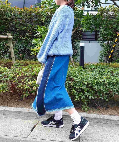 Q（キュー）の「モヘアタッチルーズニット（ニット/セーター・レディース・ベージュ/ピンク/ブラック/ライトブルー・MEDIUM）」の8枚目の写真