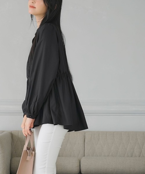 Newlyme（ニューリーミー）の「イージーケアハイネックペプラムブラウス（シャツ/ブラウス・レディース・ブラック/ホワイト・SMALL/MEDIUM/LARGE/X-LARGE/XX-LARGE）」の18枚目の写真
