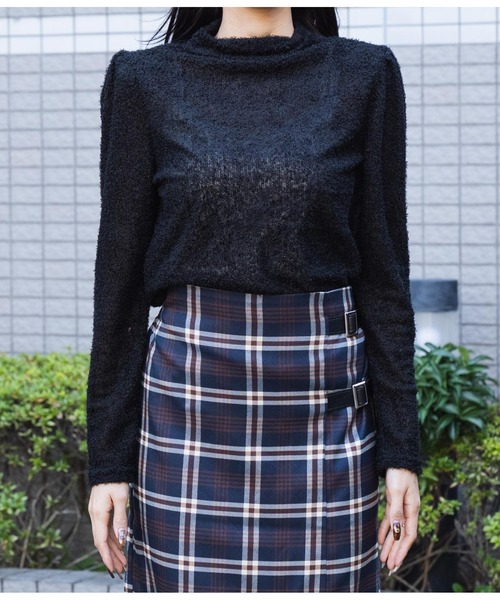 LATINA（ラティーナ）の「プードルタッチ ハイネック ニット セーター 長袖（ニット/セーター・レディース・ブラウン/ホワイト/ブラック・FREE）」の7枚目の写真