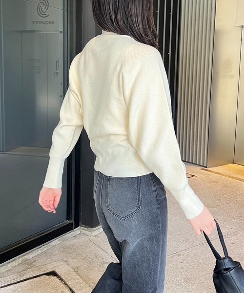 CAPRICIEUX LE'MAGE(カプリシューレマージュ)の「ボレロ風カーディガン(カーディガン/ボレロ・レディース・ブラック/ベージュ/オフホワイト・FREE)」の7枚目の写真