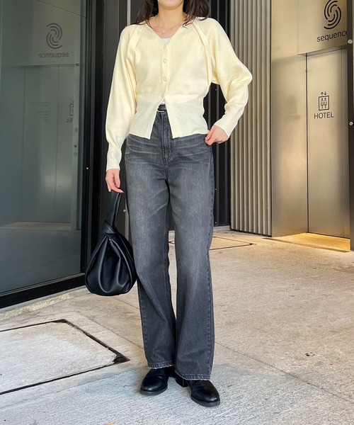 CAPRICIEUX LE'MAGE(カプリシューレマージュ)の「ボレロ風カーディガン(カーディガン/ボレロ・レディース・ブラック/ベージュ/オフホワイト・FREE)」の5枚目の写真