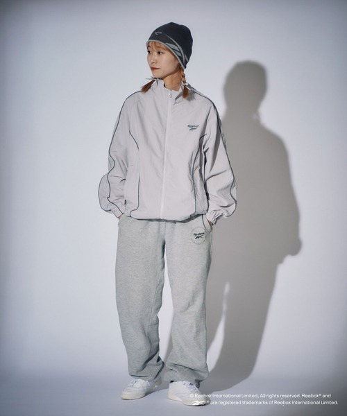 Reebok（リーボック）の「【Reebok別注】ナイロンパイピングトラックジャケット（ナイロンジャケット・メンズ・チャコールグレー/グレー・LARGE/MEDIUM）」の20枚目の写真