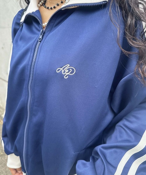 セール】◎ワンポイント刺繍ロゴ サイドライントラックジャケット