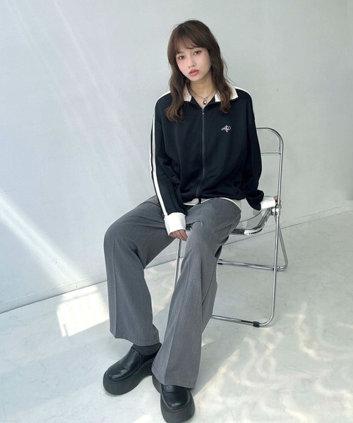 セール】◎ワンポイント刺繍ロゴ サイドライントラックジャケット