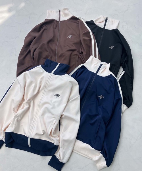 セール】◎ワンポイント刺繍ロゴ サイドライントラックジャケット