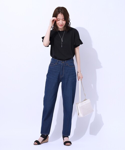 SHOO・LA・RUE(シューラルー)の「【SS-3L/美脚シルエット】いつでも頼れる デニムテーパードパンツ(デニムパンツ・レディース・ブルー/ホワイト/ネイビー・01/02/03/04/05/10)」の6枚目の写真